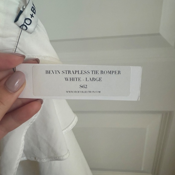 White Romper - Picture 2 of 3